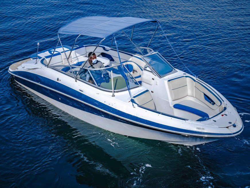 Four Winns Cruising Boat