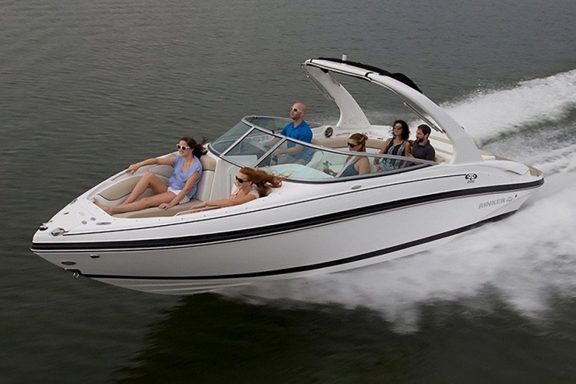 Rinker Cruising Boat